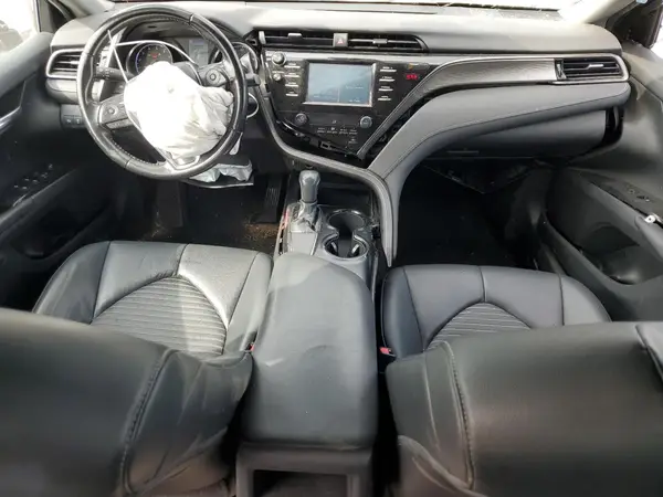 4T1B11HK2KU183247 2019 TOYOTA CAMRY - Image 8