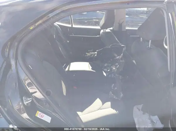 4T1B11HK2KU185077 2019 TOYOTA CAMRY - Image 8