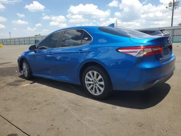 4T1B11HK2KU191462 2019 TOYOTA CAMRY - Image 2
