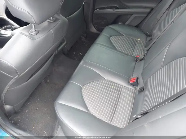 4T1B11HK2KU196497 2019 TOYOTA CAMRY - Image 8