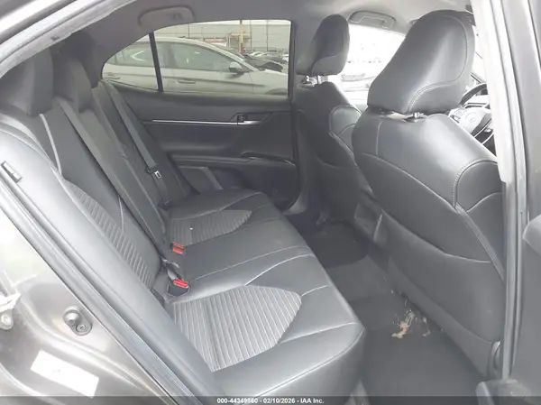 4T1B11HK2KU201925 2019 TOYOTA CAMRY - Image 8