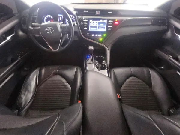 4T1B11HK2KU203111 2019 TOYOTA CAMRY - Image 8