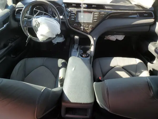 4T1B11HK2KU203481 2019 TOYOTA CAMRY - Image 8