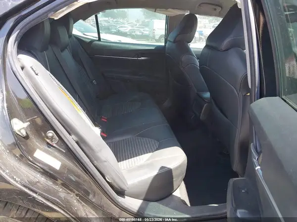 4T1B11HK2KU204114 2019 TOYOTA CAMRY - Image 8