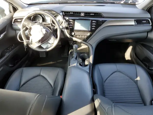 4T1B11HK2KU205795 2019 TOYOTA CAMRY - Image 8
