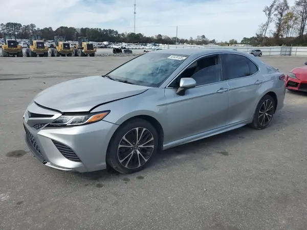 4T1B11HK2KU206476 2019 TOYOTA CAMRY - Image 1