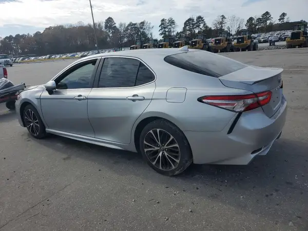 4T1B11HK2KU206476 2019 TOYOTA CAMRY - Image 2