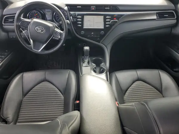 4T1B11HK2KU206476 2019 TOYOTA CAMRY - Image 8