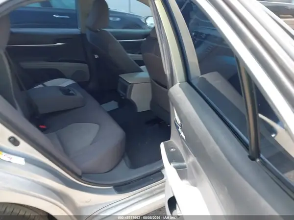 4T1B11HK2KU206624 2019 TOYOTA CAMRY - Image 8