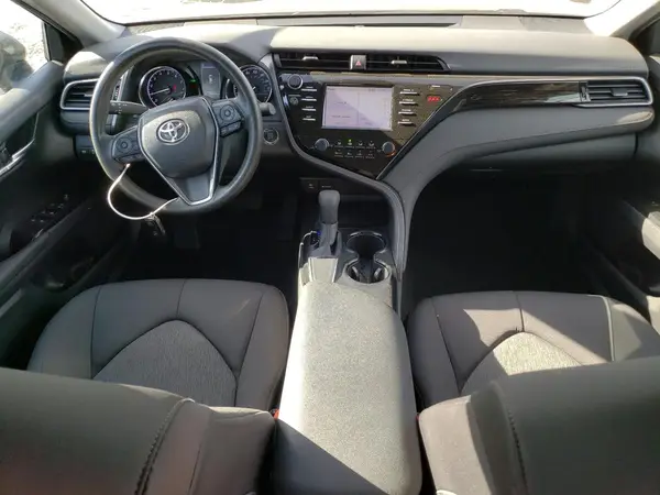 4T1B11HK2KU208390 2019 TOYOTA CAMRY - Image 8