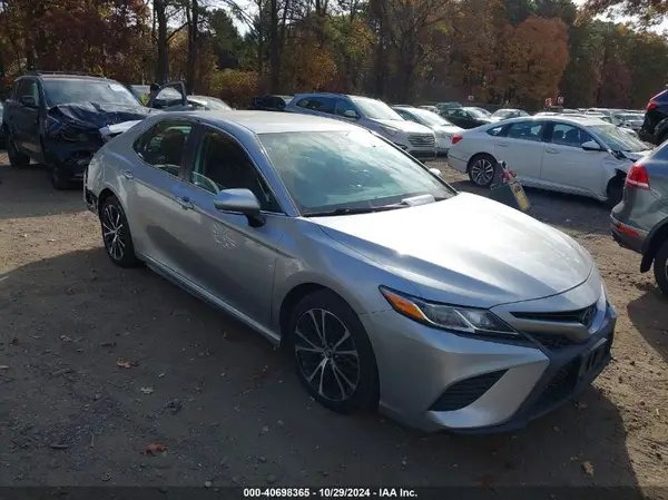 4T1B11HK2KU209474 2019 TOYOTA CAMRY - Image 1