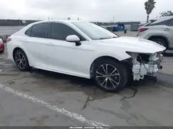 4T1B11HK2KU209782 2019 TOYOTA CAMRY