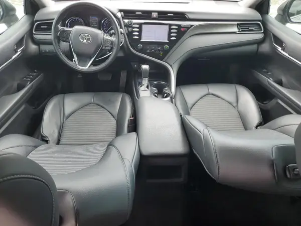 4T1B11HK2KU210740 2019 TOYOTA CAMRY - Image 8