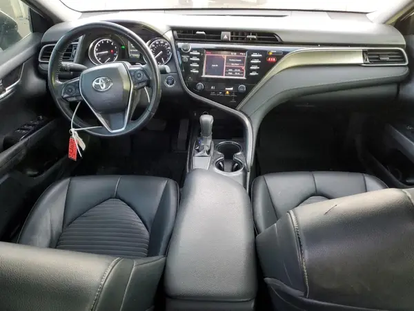 4T1B11HK2KU210785 2019 TOYOTA CAMRY - Image 8