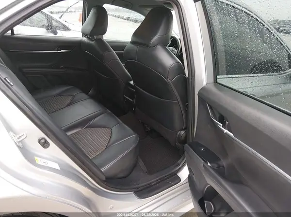 4T1B11HK2KU212746 2019 TOYOTA CAMRY - Image 8