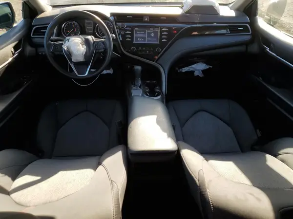 4T1B11HK2KU216215 2019 TOYOTA CAMRY - Image 8