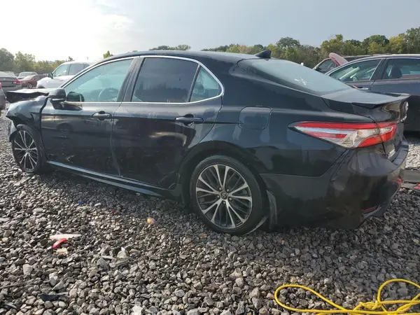 4T1B11HK2KU221592 2019 TOYOTA CAMRY - Image 2