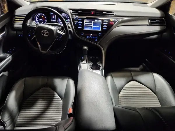 4T1B11HK2KU224900 2019 TOYOTA CAMRY - Image 8