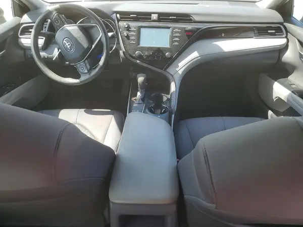 4T1B11HK2KU225402 2019 TOYOTA CAMRY - Image 8