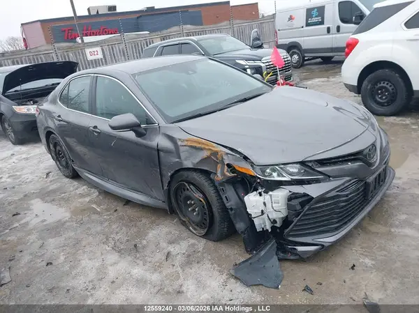 4T1B11HK2KU226405 2019 TOYOTA CAMRY - Image 1