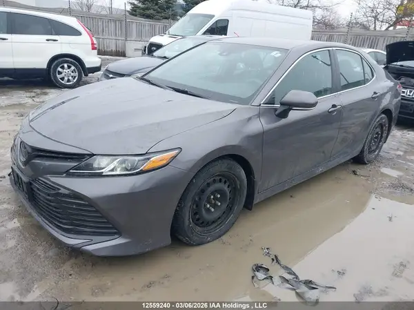 4T1B11HK2KU226405 2019 TOYOTA CAMRY - Image 2