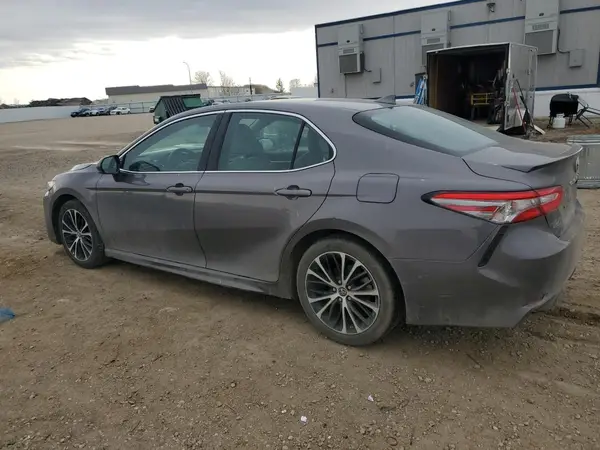 4T1B11HK2KU229000 2019 TOYOTA CAMRY - Image 2