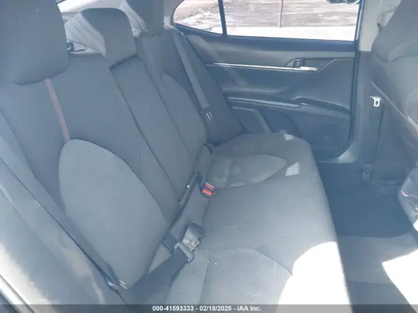 4T1B11HK2KU229031 2019 TOYOTA CAMRY - Image 8