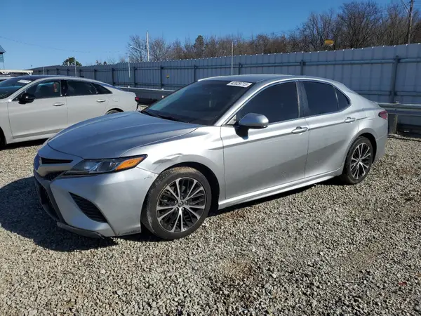 4T1B11HK2KU233242 2019 TOYOTA CAMRY - Image 1