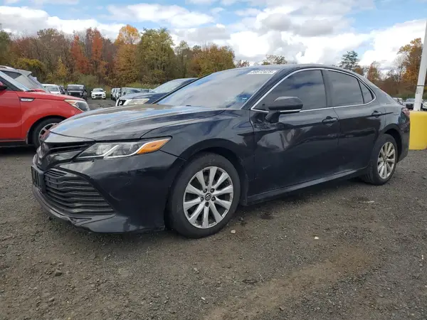 4T1B11HK2KU234276 2019 TOYOTA CAMRY - Image 1