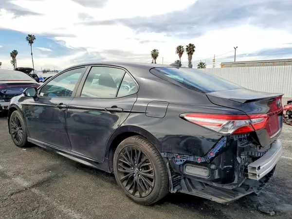 4T1B11HK2KU236822 2019 TOYOTA CAMRY - Image 2