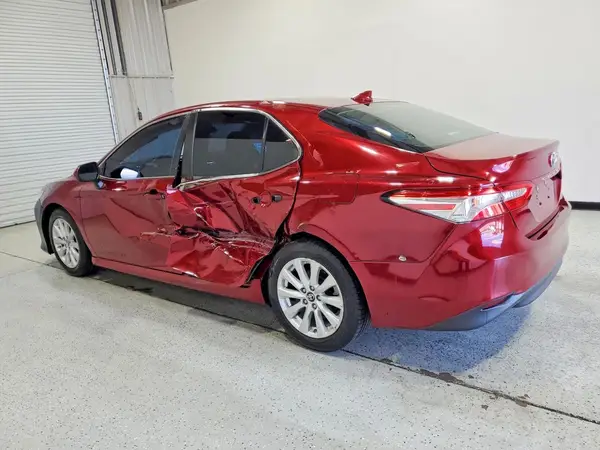 4T1B11HK2KU242569 2019 TOYOTA CAMRY - Image 2