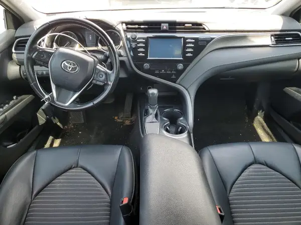 4T1B11HK2KU250882 2019 TOYOTA CAMRY - Image 8