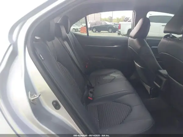 4T1B11HK2KU251479 2019 TOYOTA CAMRY - Image 8
