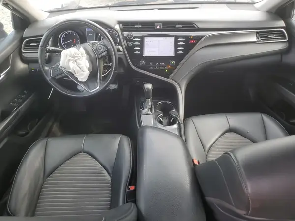 4T1B11HK2KU256133 2019 TOYOTA CAMRY - Image 8