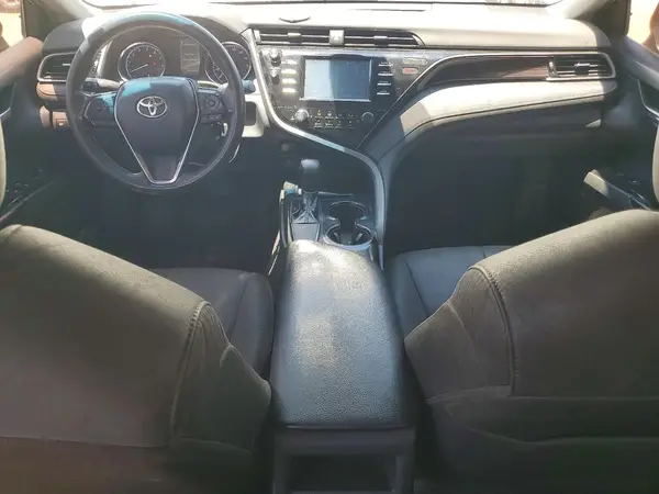 4T1B11HK2KU258237 2019 TOYOTA CAMRY - Image 8