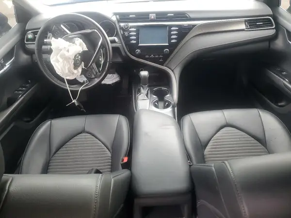 4T1B11HK2KU260313 2019 TOYOTA CAMRY - Image 8