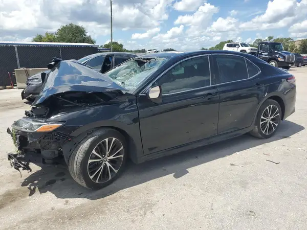 4T1B11HK2KU263387 2019 TOYOTA CAMRY - Image 1