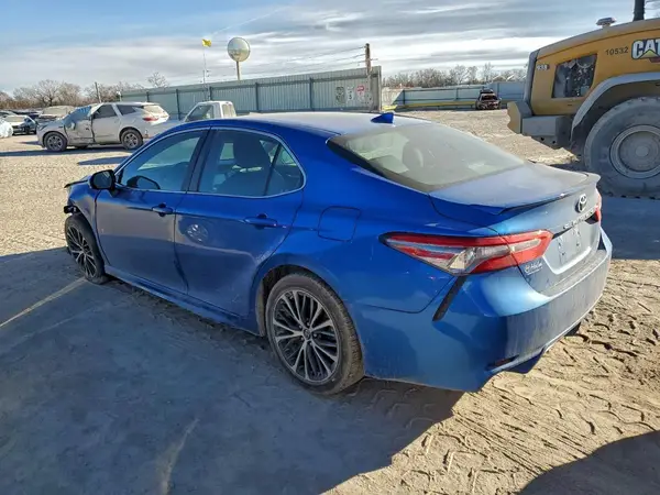4T1B11HK2KU265432 2019 TOYOTA CAMRY - Image 2