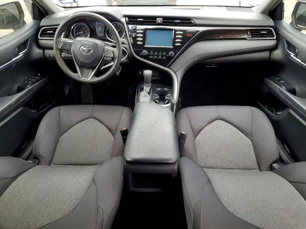 4T1B11HK2KU269108 2019 TOYOTA CAMRY - Image 8