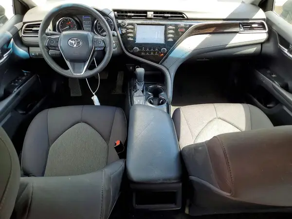 4T1B11HK2KU270064 2019 TOYOTA CAMRY - Image 8