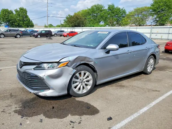 4T1B11HK2KU270243 2019 TOYOTA CAMRY - Image 1