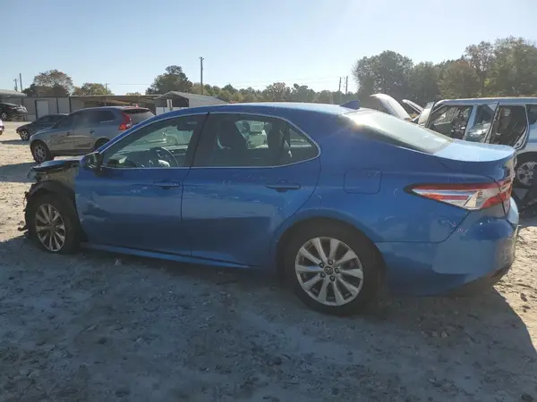 4T1B11HK2KU270310 2019 TOYOTA CAMRY - Image 2
