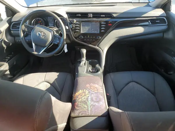 4T1B11HK2KU270310 2019 TOYOTA CAMRY - Image 8