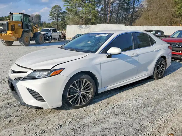 4T1B11HK2KU270615 2019 TOYOTA CAMRY - Image 1