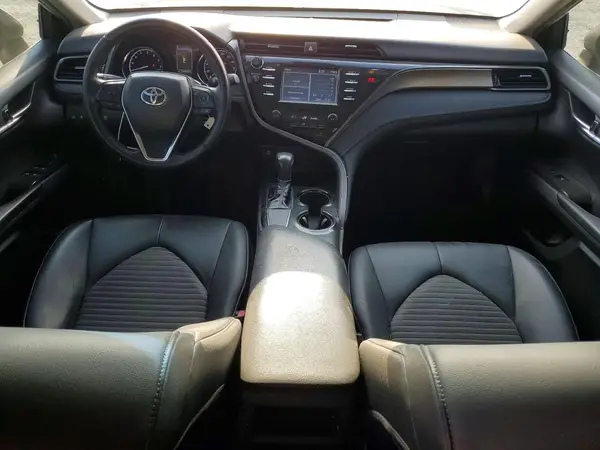 4T1B11HK2KU270615 2019 TOYOTA CAMRY - Image 8