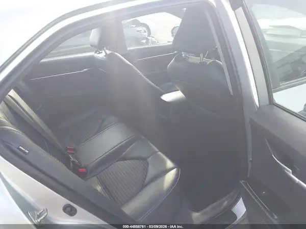 4T1B11HK2KU271392 2019 TOYOTA CAMRY - Image 8