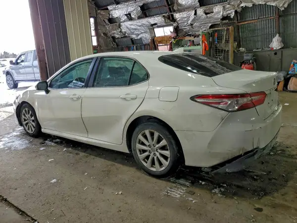 4T1B11HK2KU273580 2019 TOYOTA CAMRY - Image 2