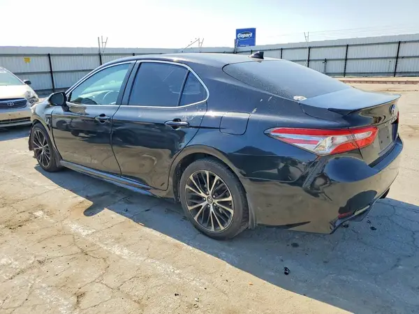 4T1B11HK2KU273756 2019 TOYOTA CAMRY - Image 2