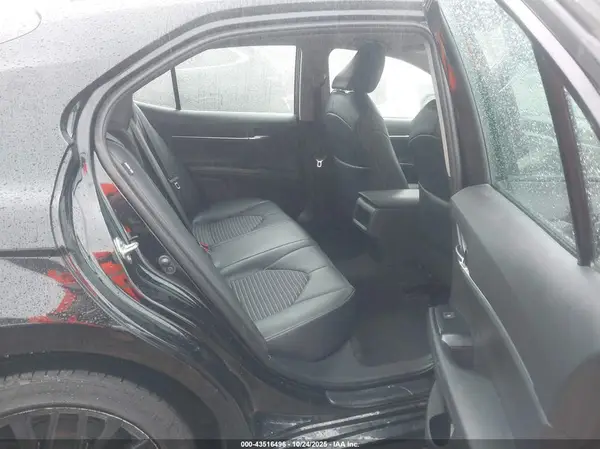 4T1B11HK2KU275961 2019 TOYOTA CAMRY - Image 8