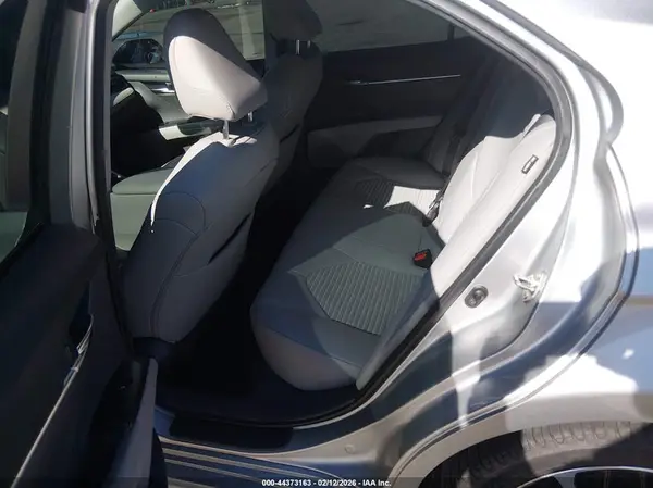 4T1B11HK2KU280982 2019 TOYOTA CAMRY - Image 8
